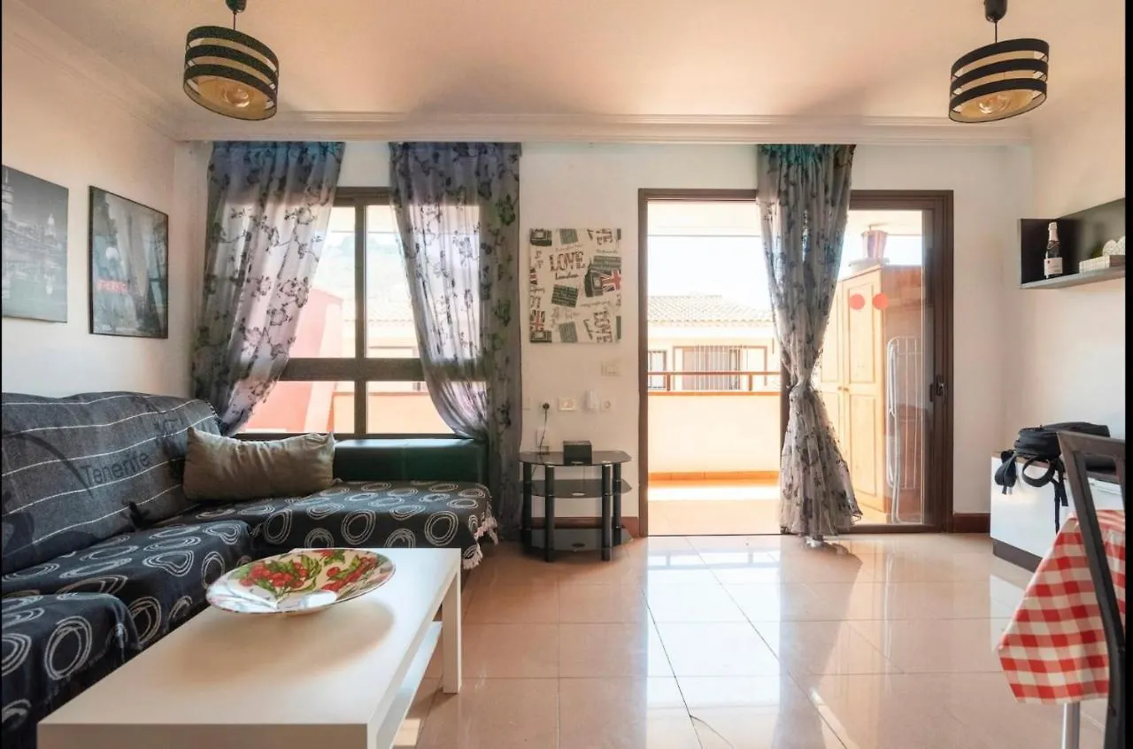 Maison d'hôtes Private Room With Bathroom And Big Terrace Just For You Costa Adeje  Espagne