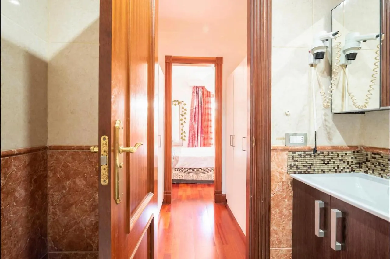 Private Room With Bathroom And Big Terrace Just For You アデヘ 0*,  スペイン